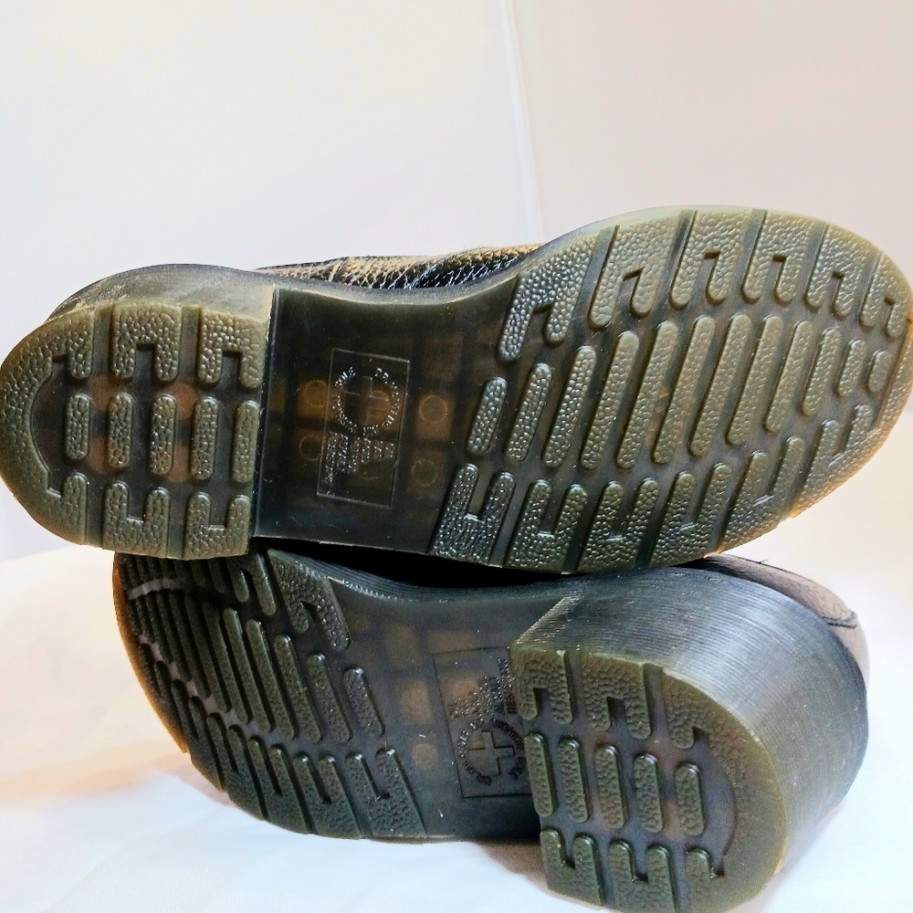 Dr. Martens Chelsea low-cut shoes W8 🖤 - Picture 9 of 14